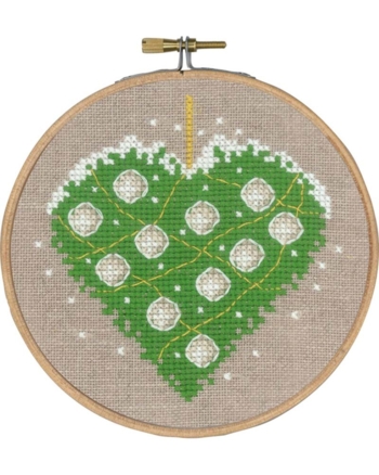 broderi juleophæng, Ø13cm, Hjerte med kugler
