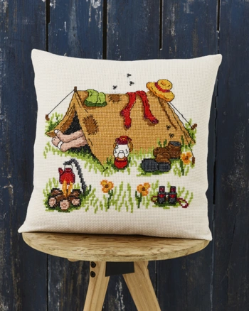 Broderi pude Telttur 40x40cm