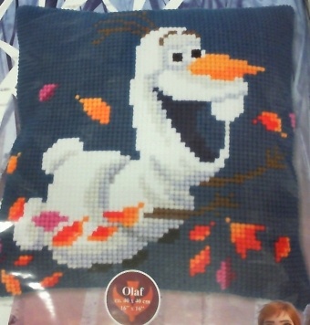 Broderi påmalet stramaj Olaf fra Frozen 2